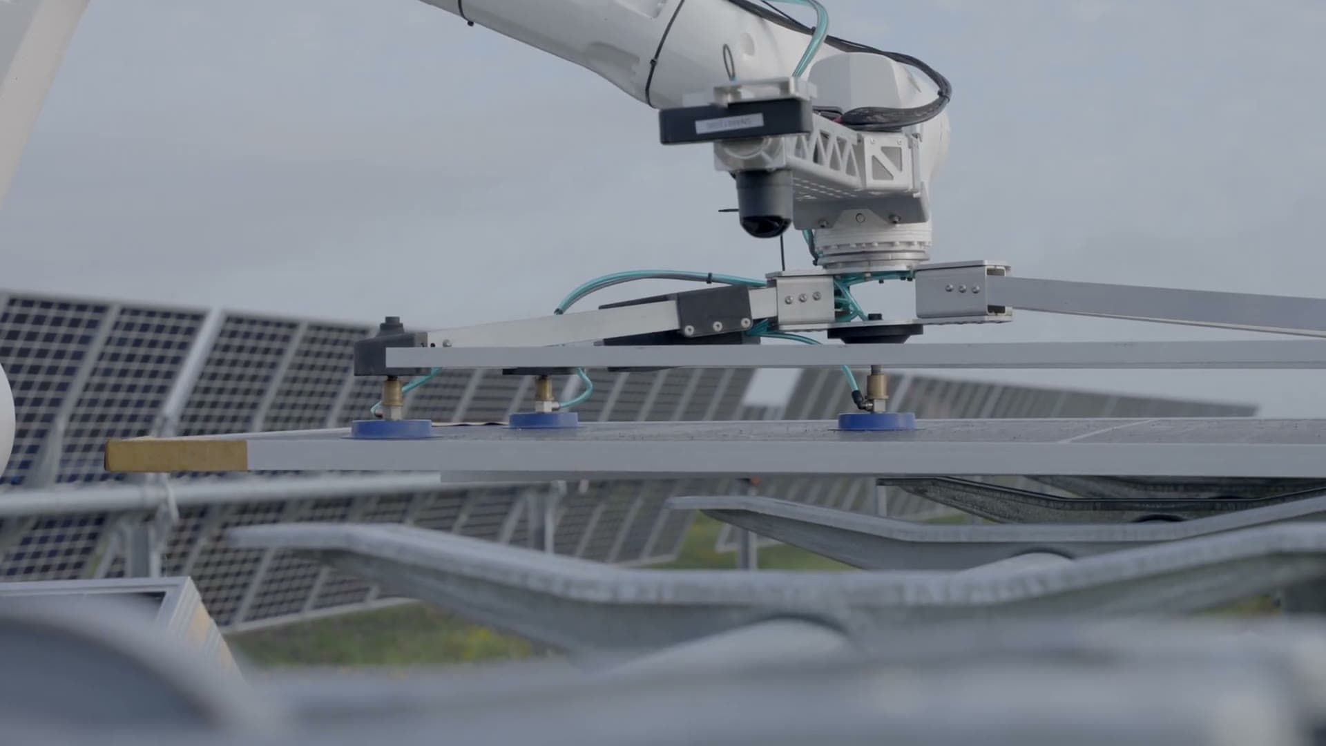 Launch + investor-deck brand films